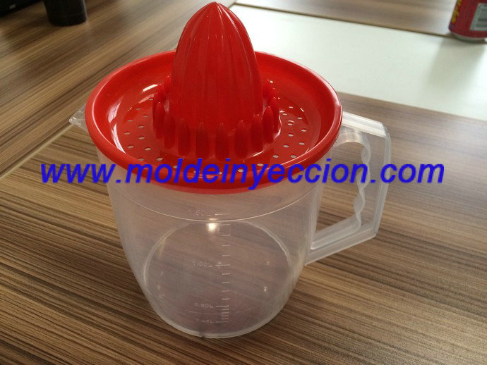 Molde de inyeccion de jarra con exprimidor manual de plastico